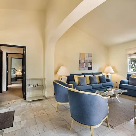 Apartment Mng Elliott90c