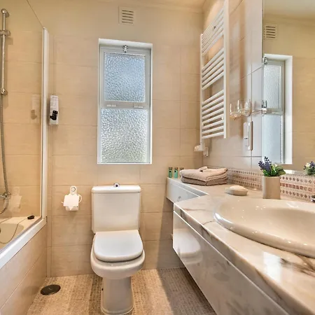 Mng Elliott90c Apartament *